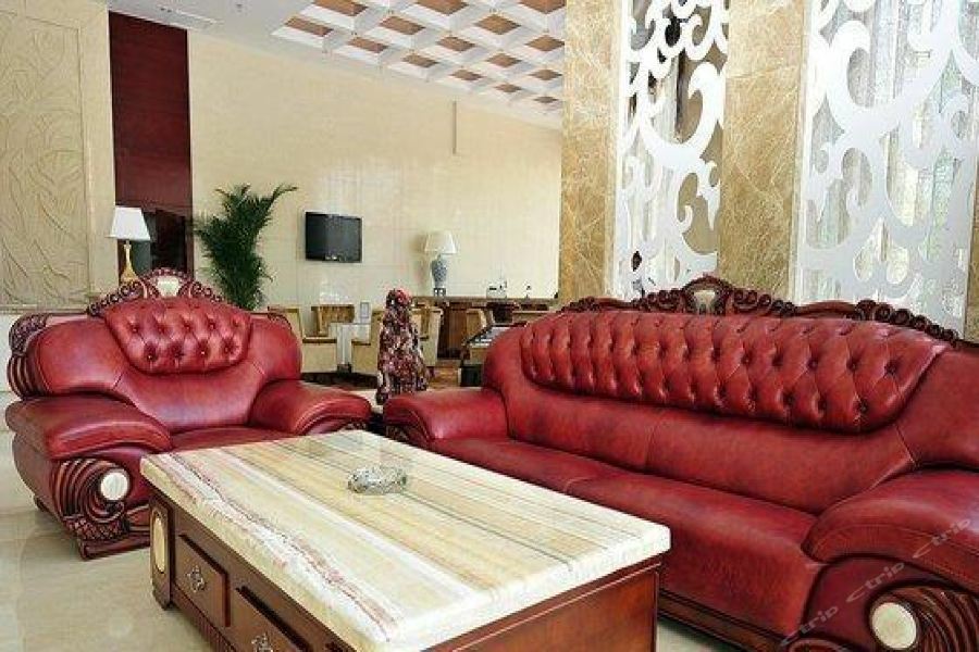 Chonpines Hotel Аншун Екстериор снимка